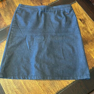 Tommy Hilfiger juniors skirt size 13. Denim with lace up back EUC